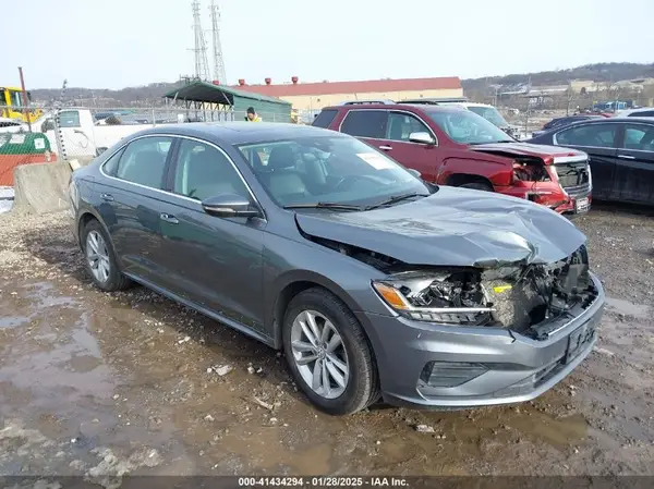 1VWWA7A38LC011353 2020 VOLKSWAGEN PASSAT - Image 1