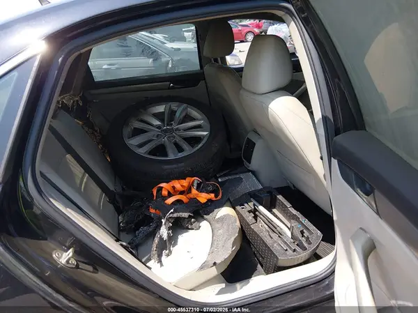 1VWWA7A3XLC001746 2020 VOLKSWAGEN PASSAT - Image 8