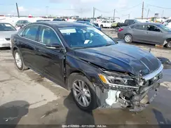 1VWWA7A3XLC002279 2020 VOLKSWAGEN PASSAT