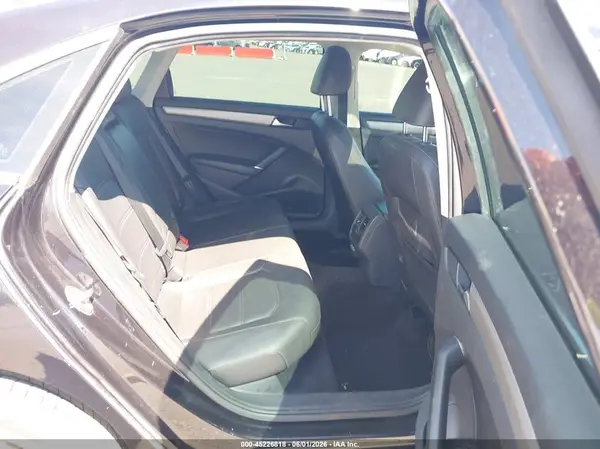 1VWWA7A3XLC013363 2020 VOLKSWAGEN PASSAT - Image 8