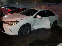 213112 2016 TOYOTA CAMRY