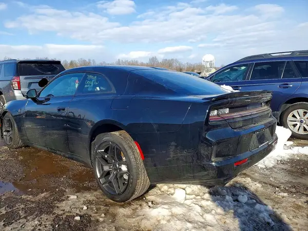 2C3CDAMP5TR212115 2026 DODGE CHARGER - Image 2
