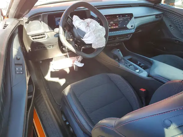 2C3CDBCK0SR542965 2025 DODGE CHARGER - Image 8