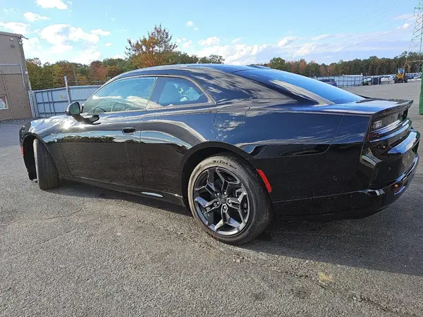 2C3CDBCK2SR547214 2025 DODGE CHARGER - Image 2