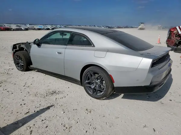 2C3CDBCK5RR203869 2024 DODGE CHARGER - Image 2