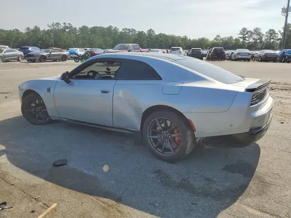 2C3CDBDK2RR202242 2024 DODGE CHARGER - Image 2