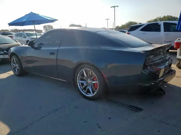 2C3CDBDK4SR547374 2025 DODGE CHARGER - Image 2