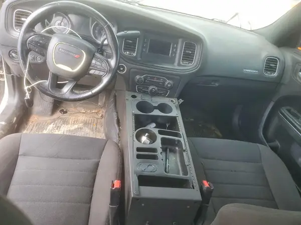 2C3CDXAG0HH650822 2017 DODGE CHARGER - Image 8