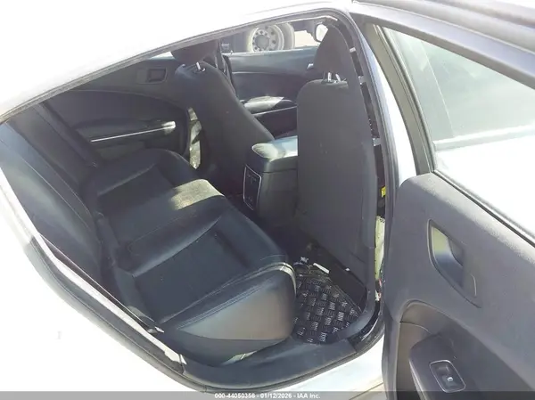 2C3CDXAG0KH646888 2019 DODGE CHARGER - Image 8
