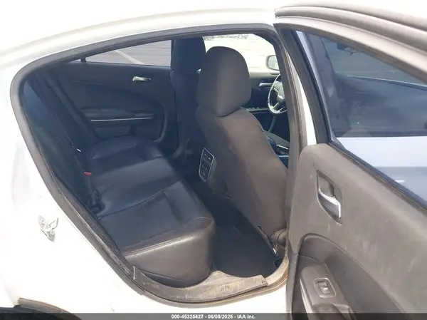 2C3CDXAG1KH734042 2019 DODGE CHARGER - Image 8