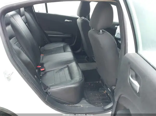 2C3CDXAG2JH184705 2018 DODGE CHARGER - Image 8