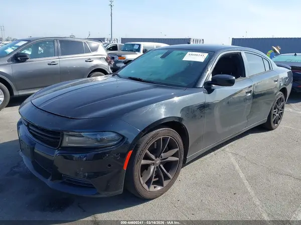 2C3CDXAG6HH585359 2017 DODGE CHARGER - Image 2