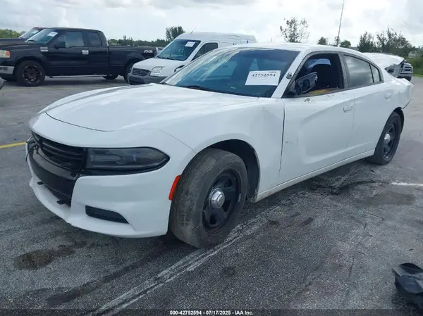 2C3CDXAG8HH609726 2017 DODGE CHARGER - Image 2
