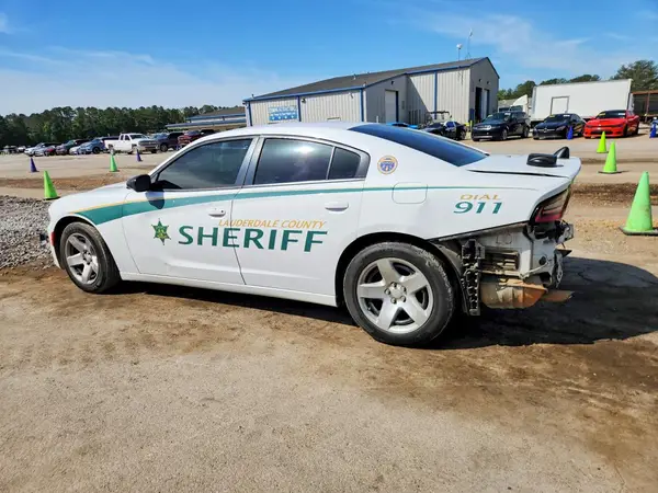 2C3CDXAT0HH514039 2017 DODGE CHARGER - Image 2