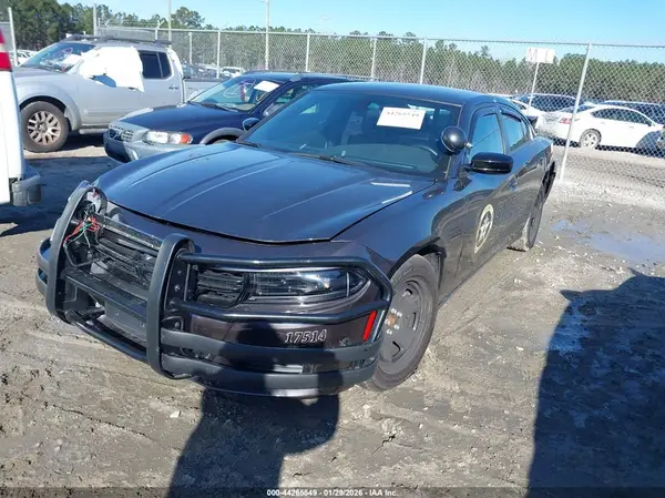 2C3CDXAT2PH583846 2023 DODGE CHARGER - Image 2