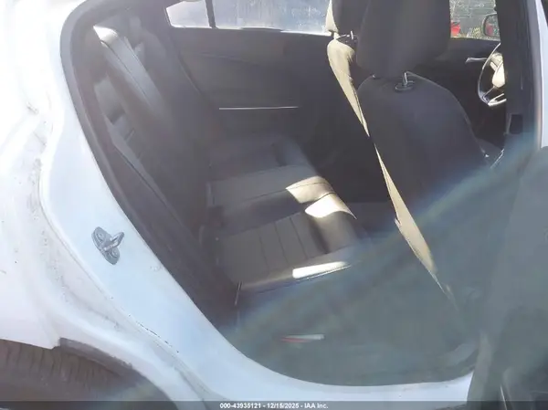 2C3CDXAT3GH356682 2016 DODGE CHARGER - Image 8