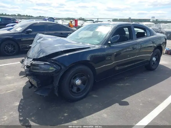 2C3CDXAT3HH630514 2017 DODGE CHARGER - Image 2