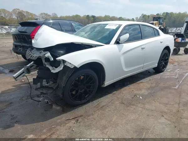 2C3CDXAT4GH130005 2016 DODGE CHARGER - Image 2