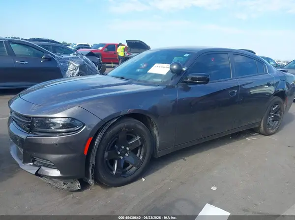 2C3CDXAT4PH583976 2023 DODGE CHARGER - Image 2