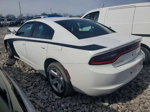 2C3CDXAT6GH319495 2016 DODGE CHARGER - Image 2