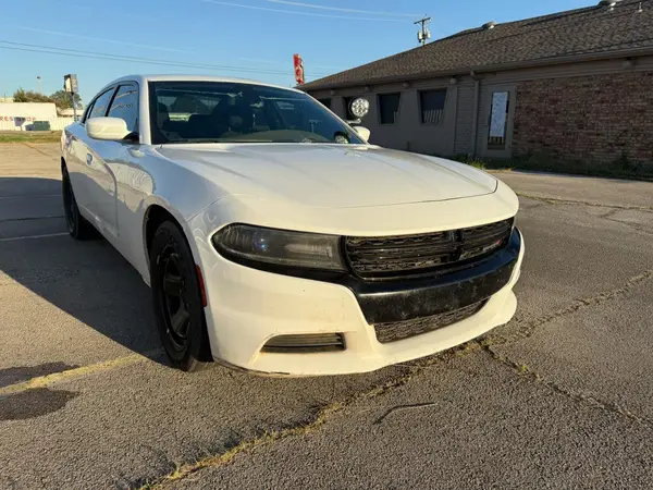 2C3CDXAT6HH535641 2017 DODGE CHARGER - Image 1