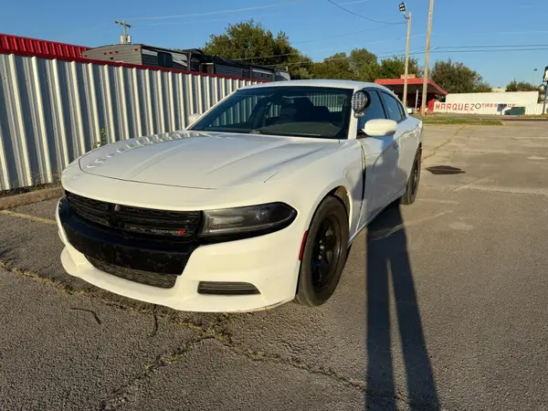 2C3CDXAT6HH535641 2017 DODGE CHARGER - Image 2