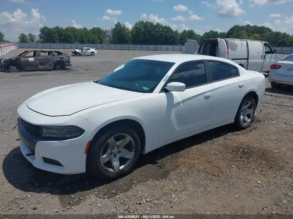 2C3CDXAT7GH150992 2016 DODGE CHARGER - Image 2