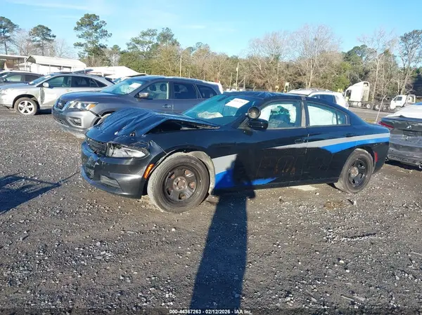 2C3CDXAT7JH339827 2018 DODGE CHARGER - Image 2