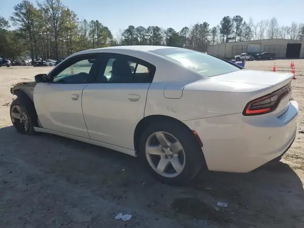 2C3CDXAT8GH205837 2016 DODGE CHARGER - Image 2