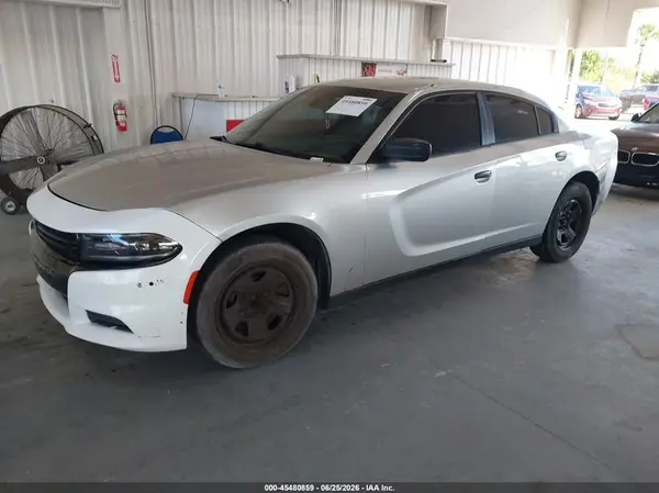 2C3CDXAT9GH262614 2016 DODGE CHARGER - Image 2