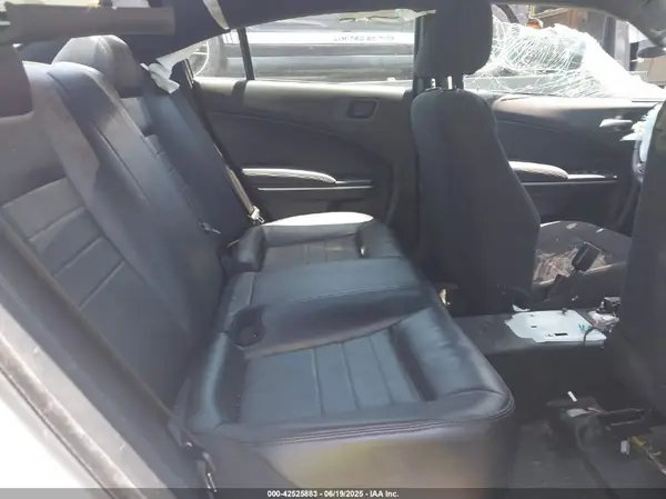 2C3CDXAT9PH560516 2023 DODGE CHARGER - Image 8