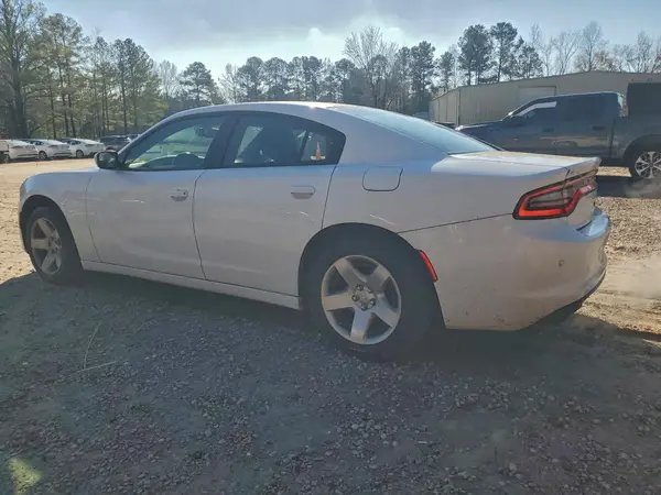 2C3CDXATXGH205838 2016 DODGE CHARGER - Image 2