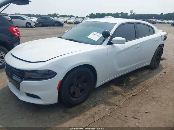2C3CDXATXJH325680 2018 DODGE CHARGER - Image 2
