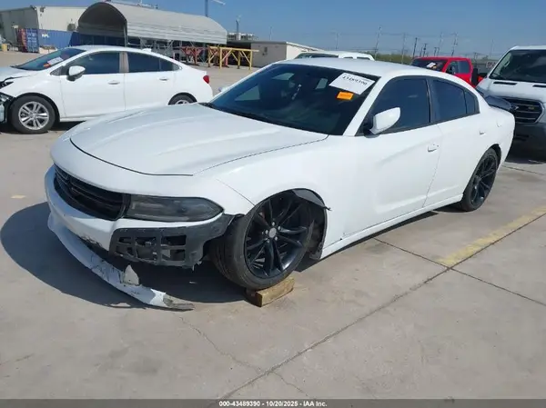 2C3CDXBG0GH122601 2016 DODGE CHARGER - Image 2
