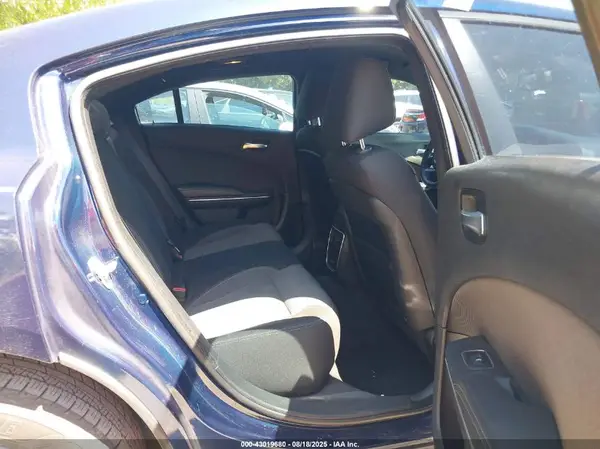 2C3CDXBG0GH140662 2016 DODGE CHARGER - Image 8