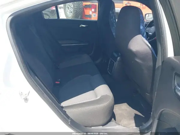 2C3CDXBG0GH173631 2016 DODGE CHARGER - Image 8