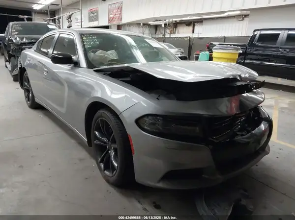 2C3CDXBG0GH205381 2016 DODGE CHARGER - Image 1