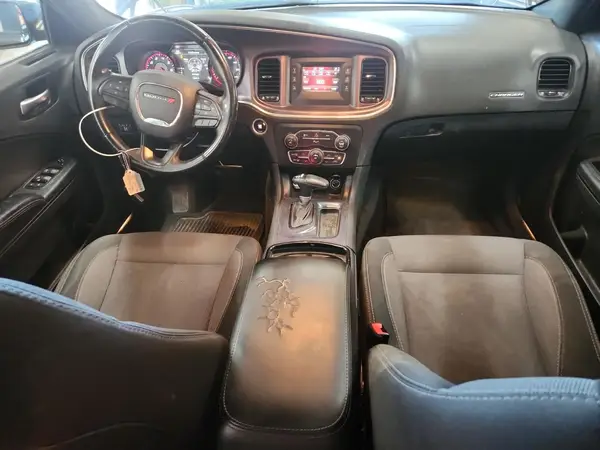 2C3CDXBG0GH211083 2016 DODGE CHARGER - Image 8