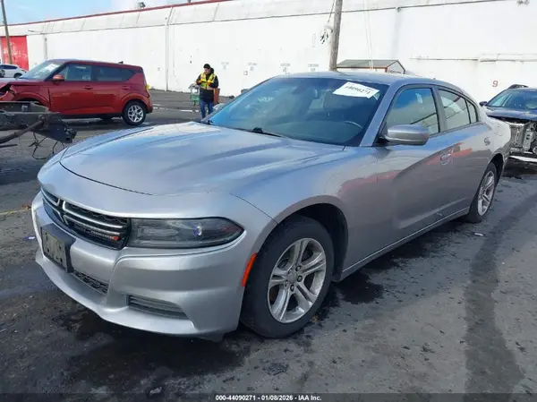 2C3CDXBG0GH267153 2016 DODGE CHARGER - Image 2