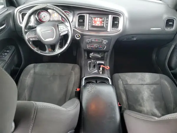 2C3CDXBG0GH286138 2016 DODGE CHARGER - Image 8