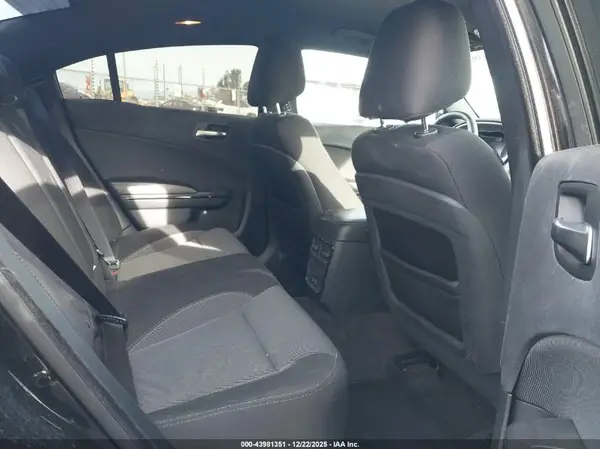 2C3CDXBG0HH513989 2017 DODGE CHARGER - Image 8