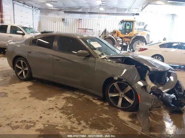 2C3CDXBG0HH546619 2017 DODGE CHARGER - Image 1
