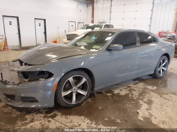 2C3CDXBG0HH546619 2017 DODGE CHARGER - Image 2