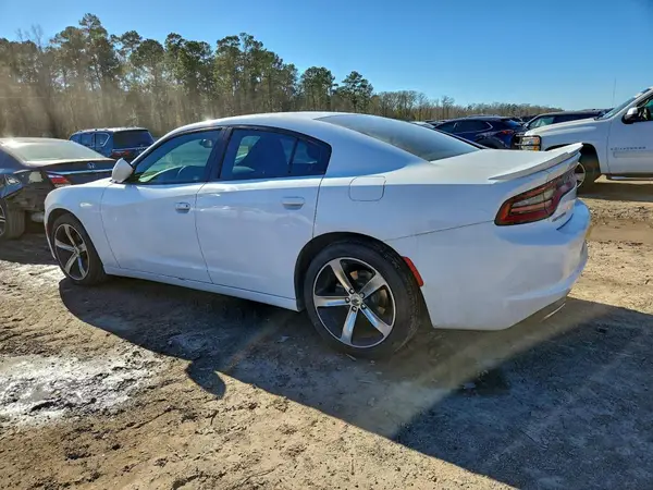 2C3CDXBG0HH628558 2017 DODGE CHARGER - Image 2