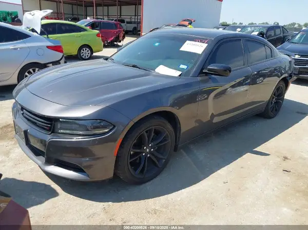 2C3CDXBG0JH135405 2018 DODGE CHARGER - Image 2