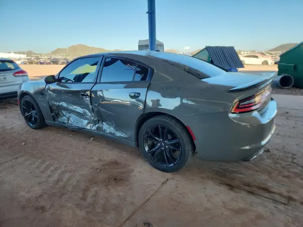 2C3CDXBG0JH179257 2018 DODGE CHARGER - Image 2
