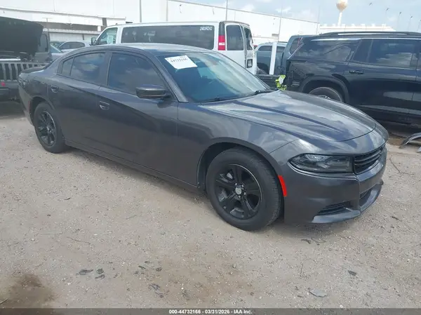 2C3CDXBG0JH180585 2018 DODGE CHARGER - Image 1