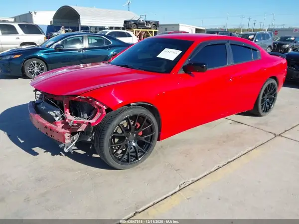 2C3CDXBG0JH185995 2018 DODGE CHARGER - Image 2