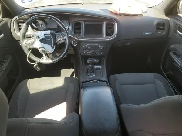 2C3CDXBG0JH186189 2018 DODGE CHARGER - Image 8