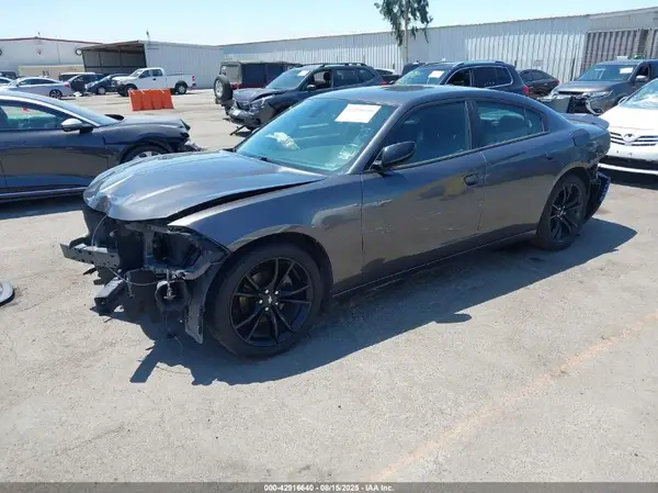 2C3CDXBG0JH263515 2018 DODGE CHARGER - Image 2